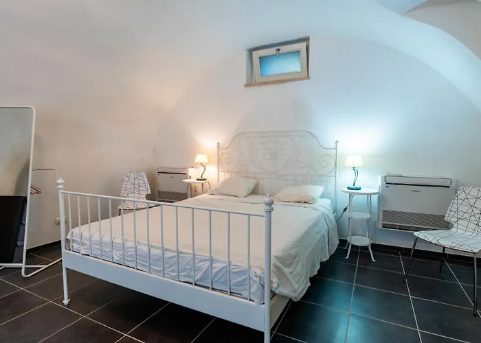 Entre Collines Et Mar By Interhome * فنتيميليا